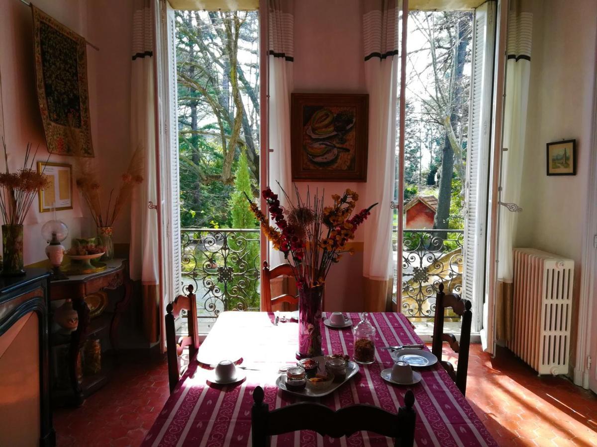 Embarben Maison D'Hotes Saint-Chamas Екстер'єр фото